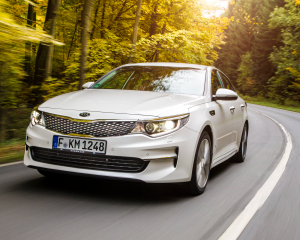 Kia_Optima_10_2015_8004